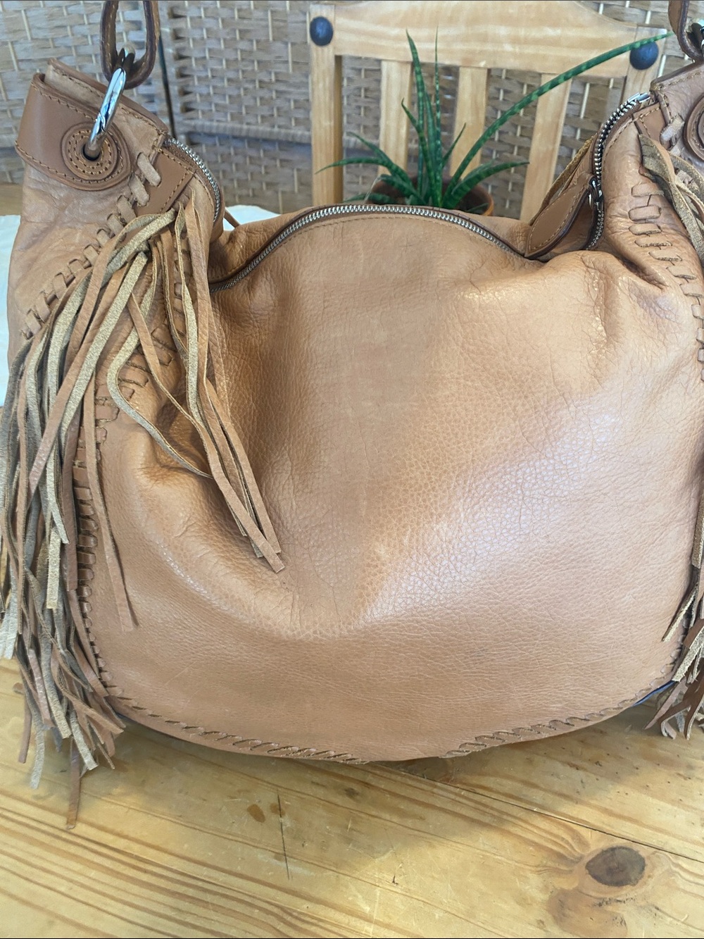 Authentic Ralph Lauren tan leather fringe shoulder bag - Picture 10 of 17